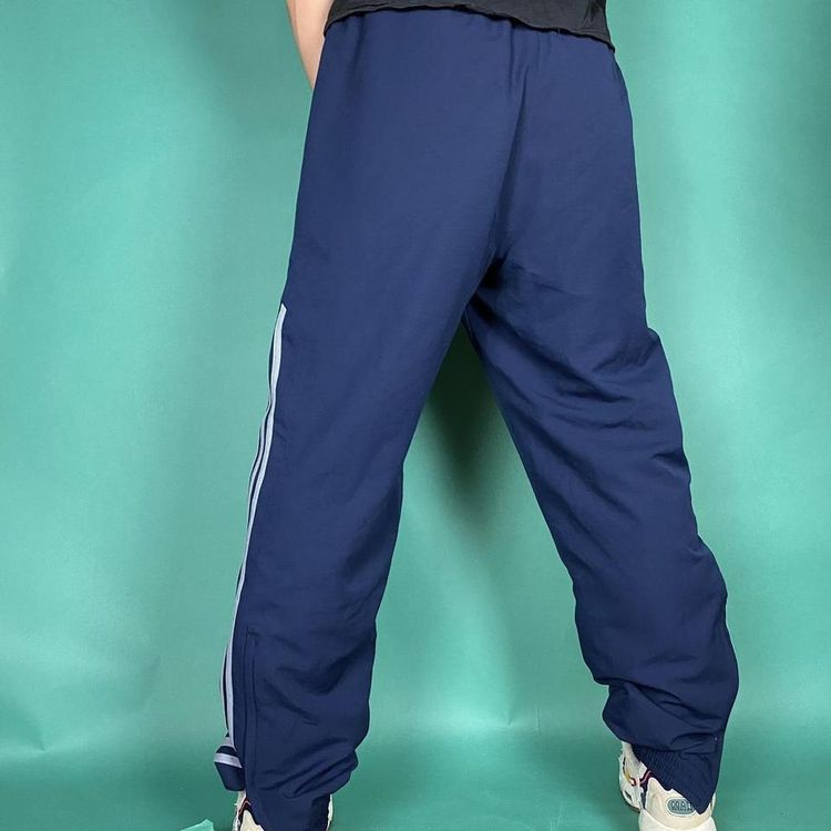 Immagine di Vintage y2k adidas track pants tracksuit bottoms navy. 4