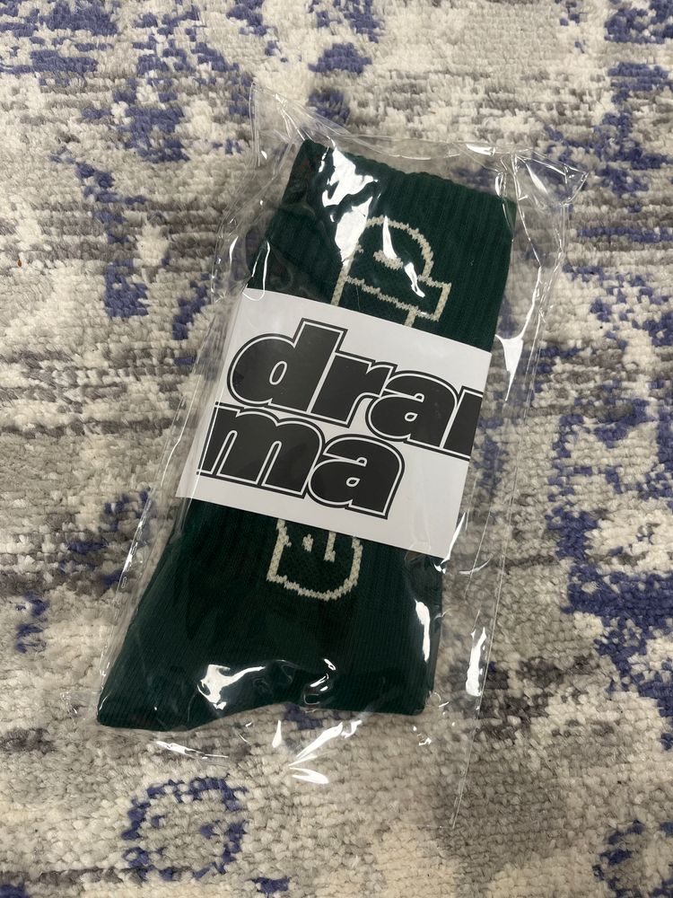 Drama Call Bottle Green Staple Socks  image 1
