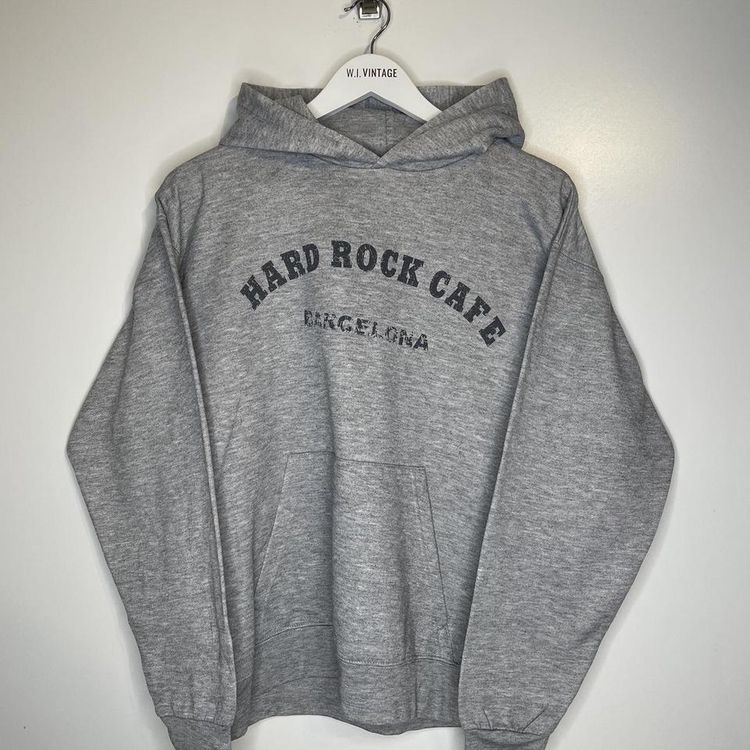 Hard Rock Cafe grey hoodie size medium - location Barcelona