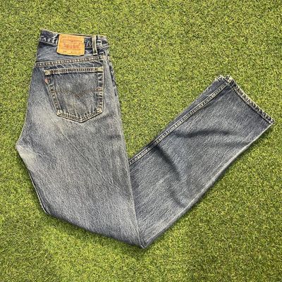 Blue Levis 501 jeans