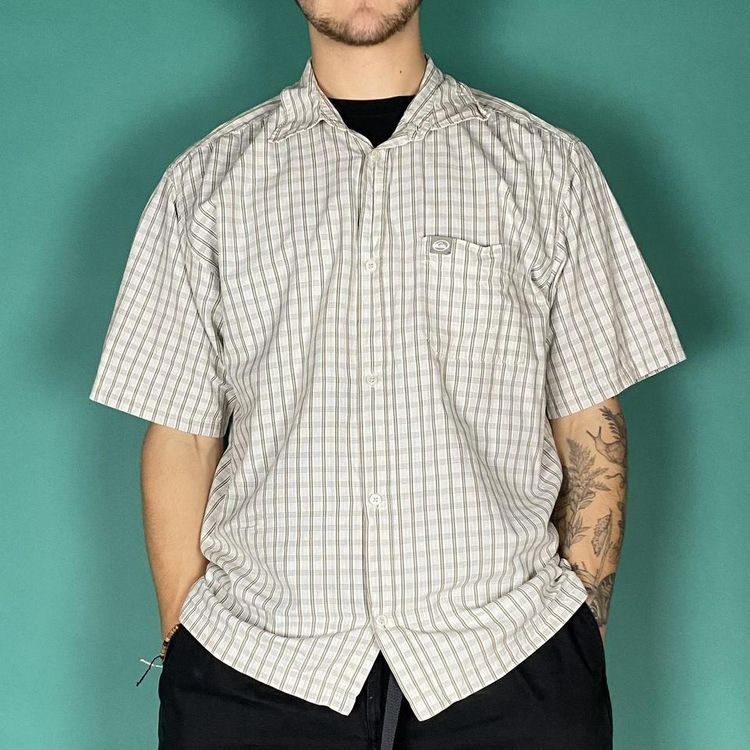 Vintage y2k quiksilver checkered shirt beige.