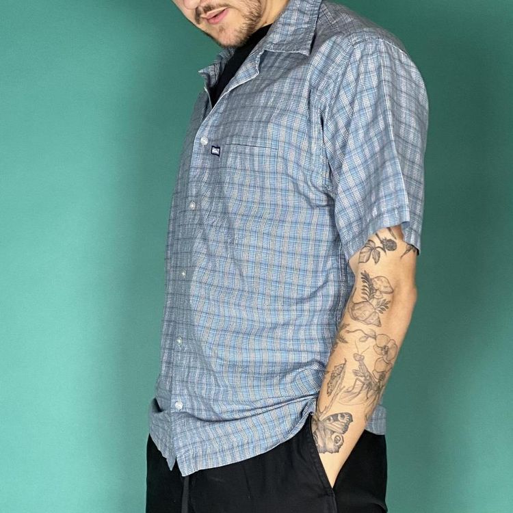 Immagine di Vintage y2k quiksilver checkered shirt blue. 3