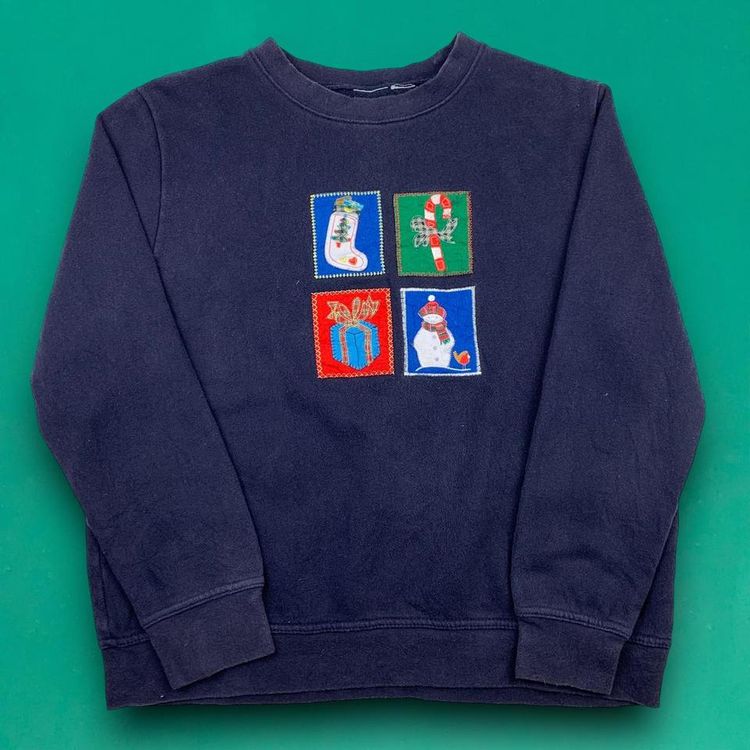 Winter Season Vintage 90s Cute Embroidered Christmas Sweater Jumper Blue M
