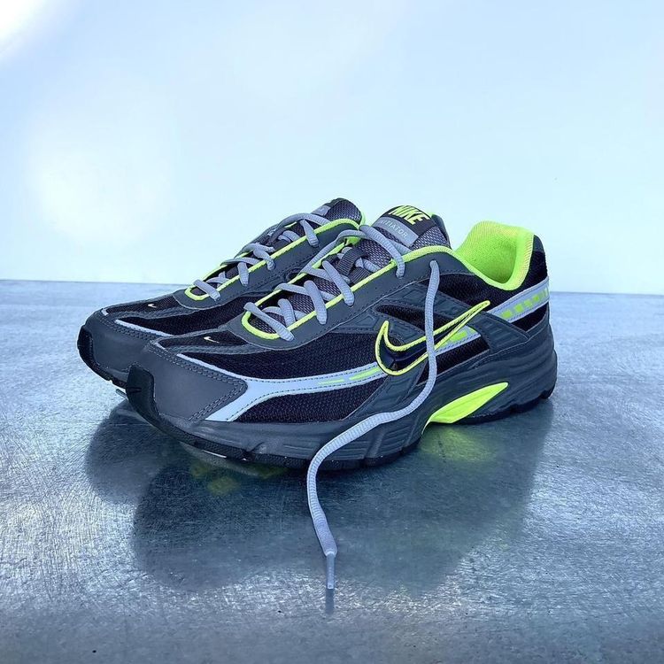 Nike Initiator 2