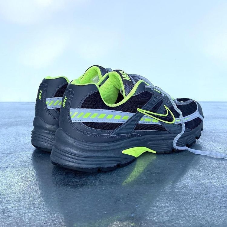Nike Initiator 3
