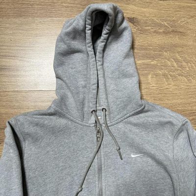 Grey Nike 00s Zip Up Hoodie Casual Sportswear 4