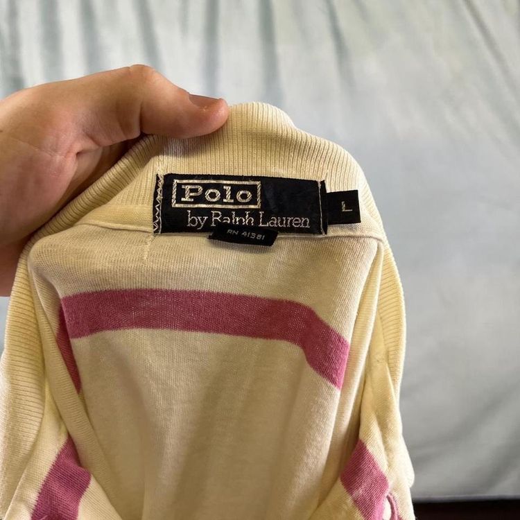 Vintage white and pink Ralph Lauren polo shirt imagen 4