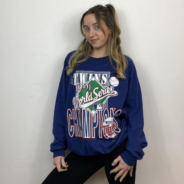 Navy 90s Baseball Sweatshirt