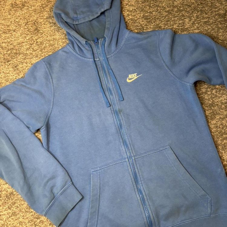 Mens baby blue Nike zip up hoodie image 1