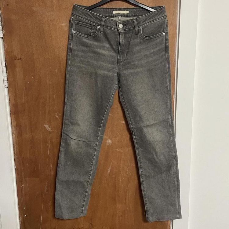 LEVI'S 712 Dark Grey Denim Slim Straight Jeans Womens W28 L28. image 2