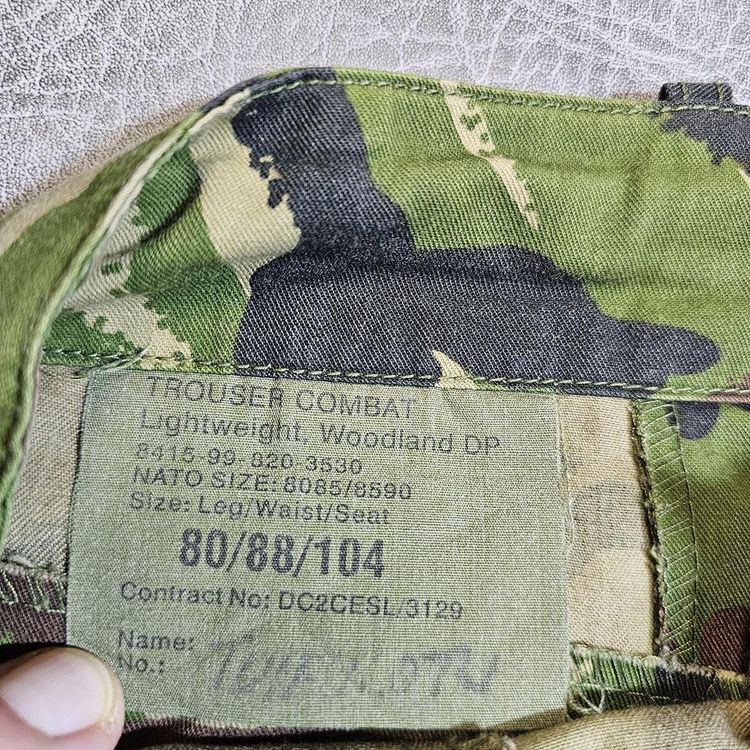 Camo Cargo Trousers Vintage Tech Army Military Trousers Green Mens 34" Adjustable waist Camouflage image 3