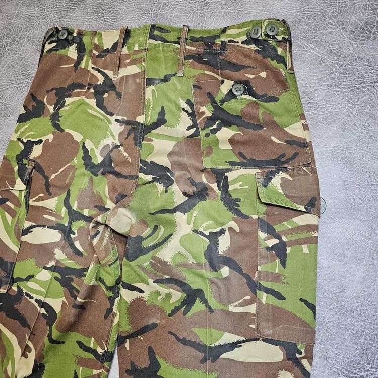 Camo Cargo Trousers Vintage Tech Army Military Trousers Green Mens 34" Adjustable waist Camouflage image 5