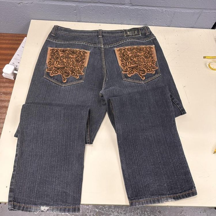 Immagine di Makaveli embroidered jeans 8