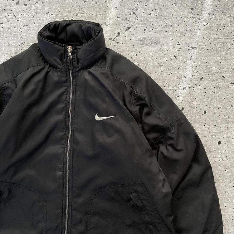 Vintage 90s Nike puffer coat image 2