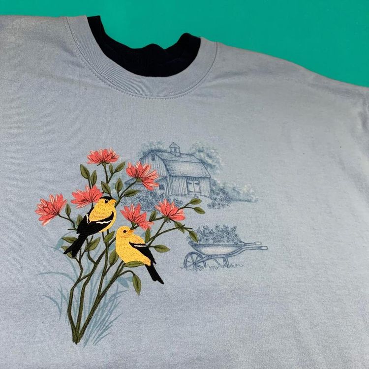 Pleasant Shade Vintage 90s Cute Embroidered Birds Farm Wildlife Sweatshirt Jumper Blue XL image 2
