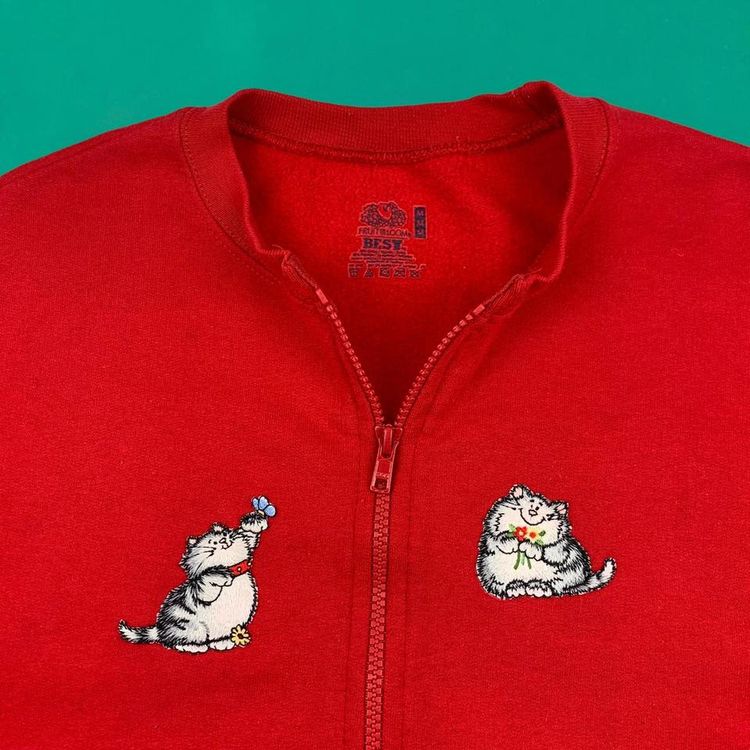 Fruit of the Loom BEST Vintage Cute Embroidered Cats Grandma Full Zip Sweatshirt Jumper Red M image 2
