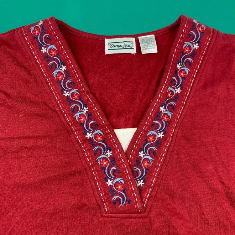 Shenanigans Vintage 90s Cute Embroidered Hippie Boho Kaftan Sweater Top Red XL image 2