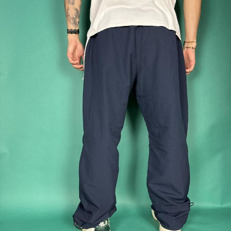 Immagine di Vintage y2k straight leg adidas shell track pants / tracksuit bottoms navy. 4