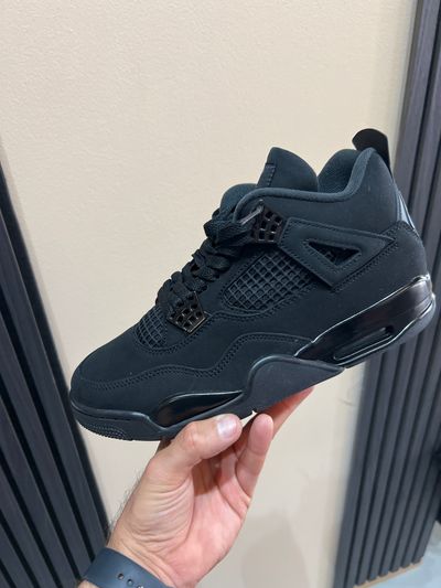 Jordan 4