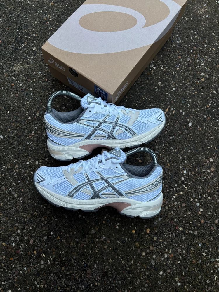 Asics Gel 1130 Running Shoes image 1
