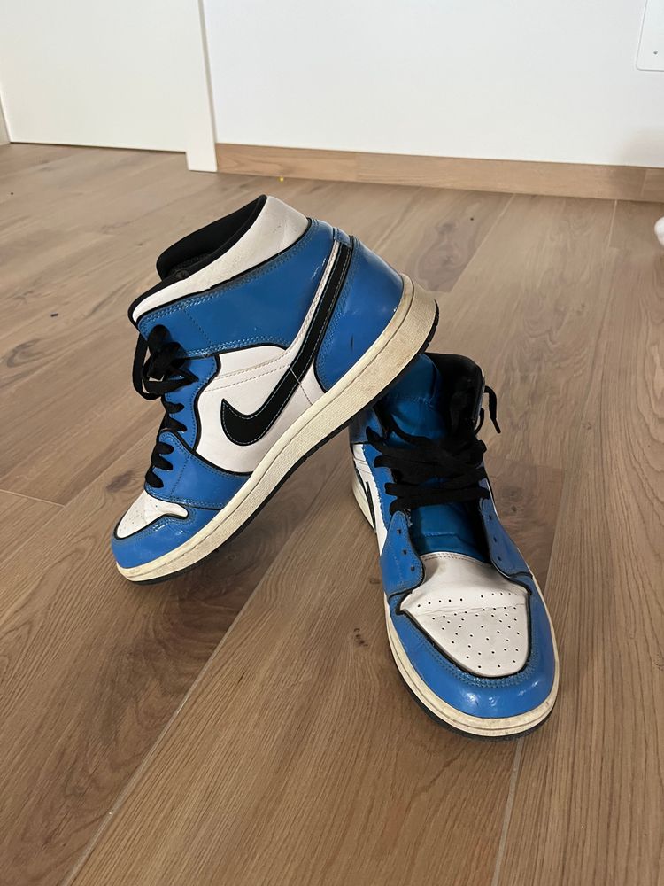 Immagine di Nike High-Top Sneakers 1