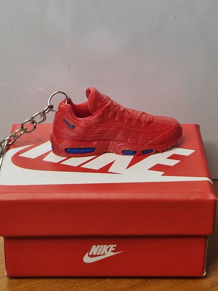 Nike Air Max 95 Spiderman Sneaker Keychain