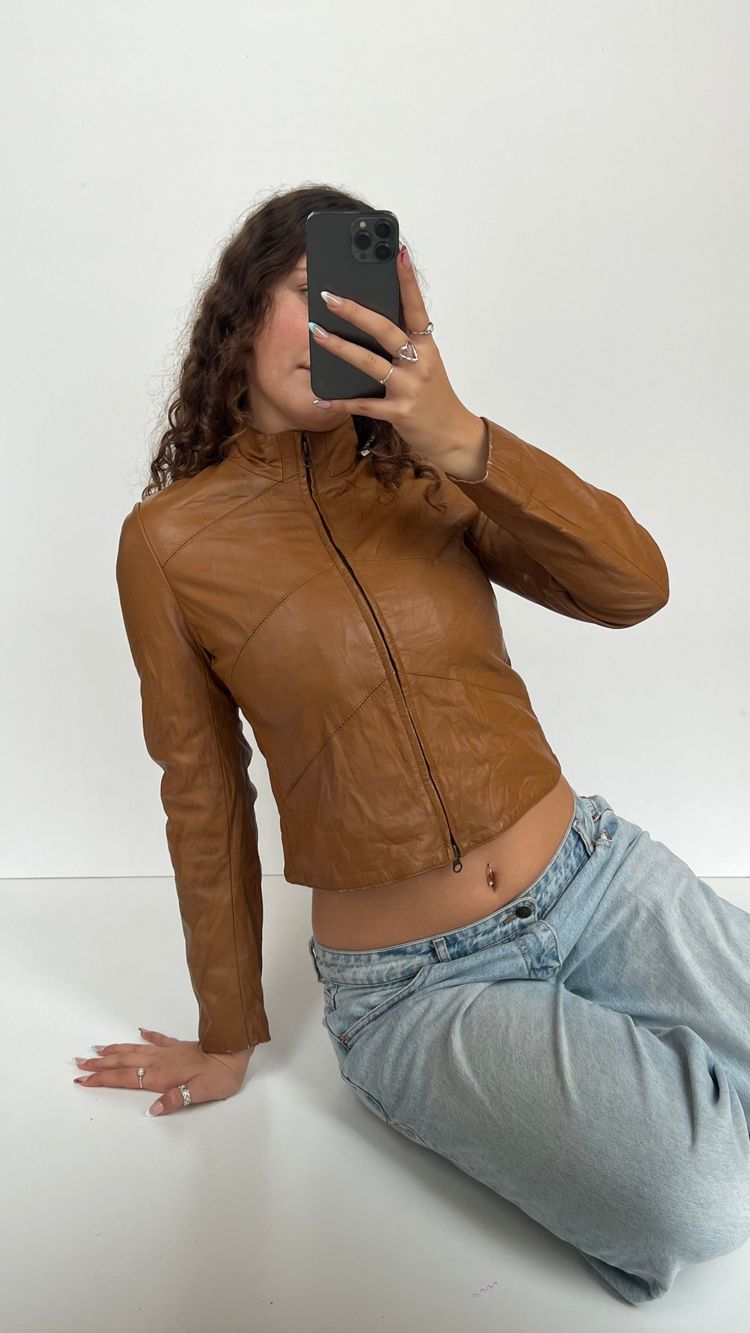 00s brown leather jacket- size S image 3