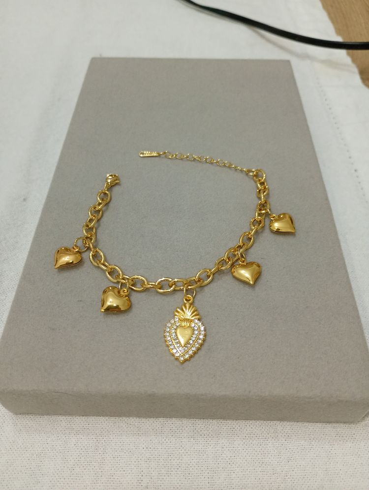 Bracciale cuore  sacro e cuori