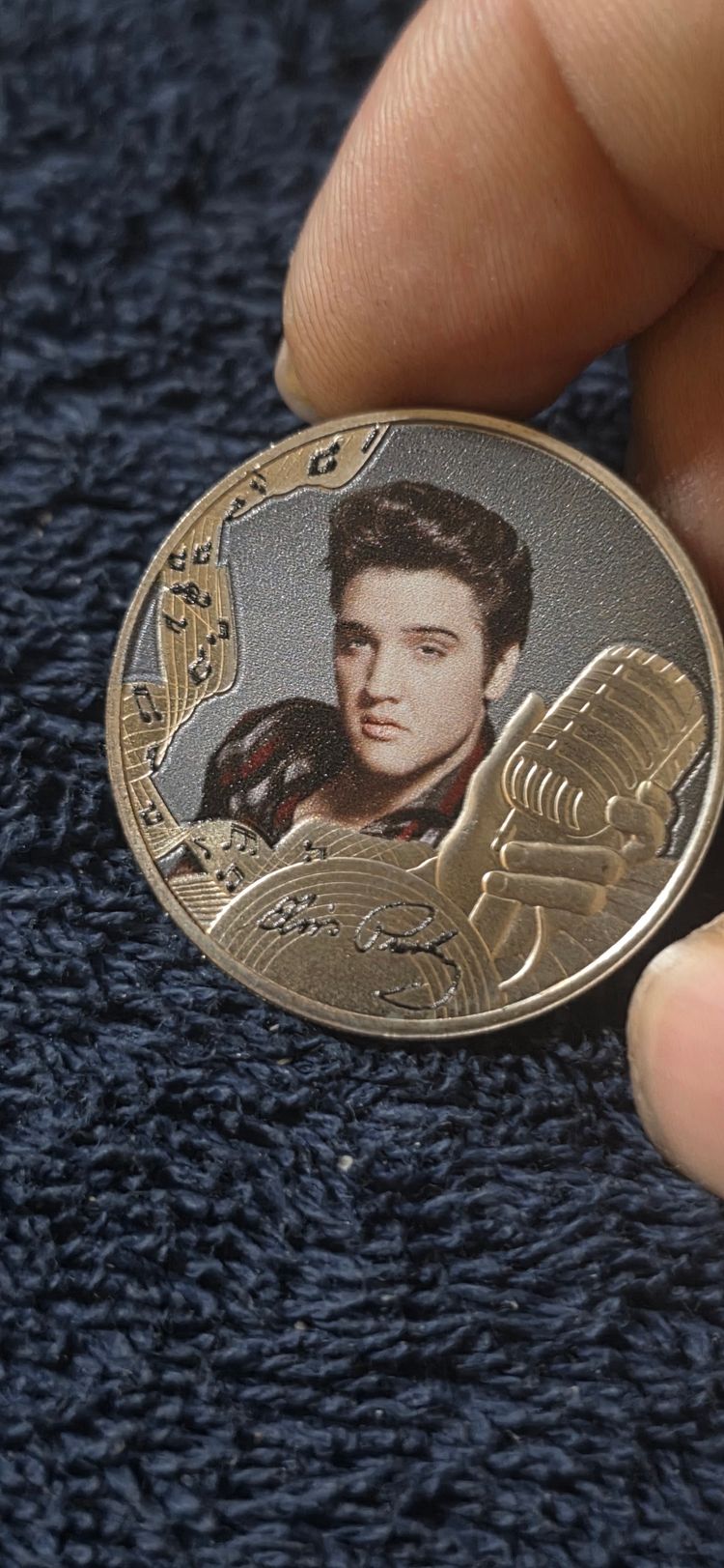 £6). Tower mint office Elvis Presley Commemorative Coin