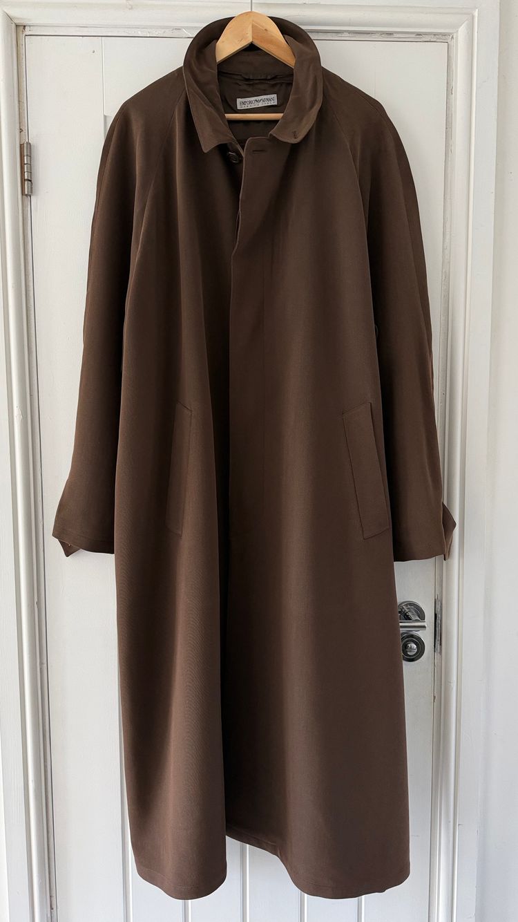 Emporio Armani 1990s Belted Chocolate Brown Draped Long Coat - Size L imagen 15