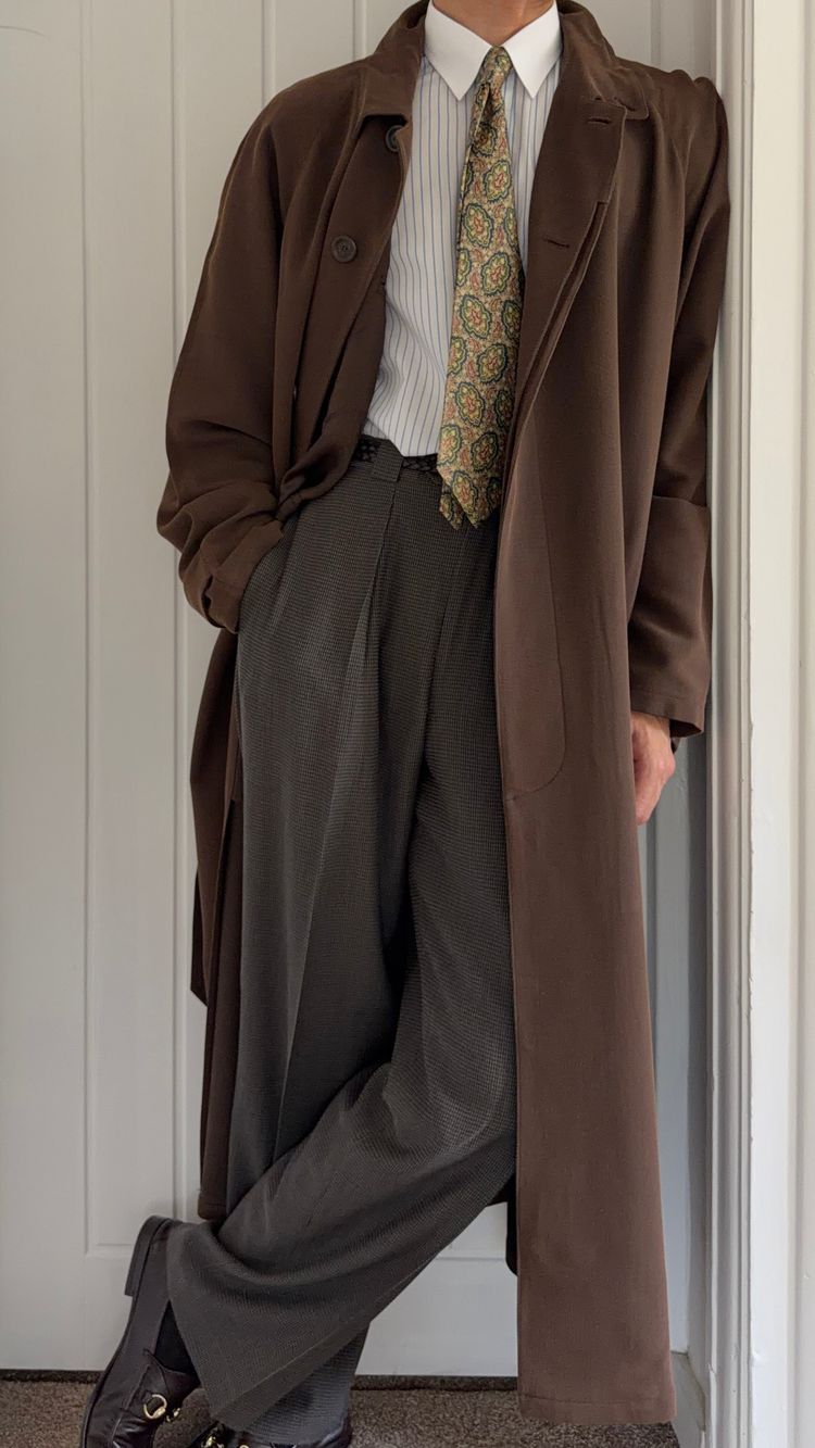 Emporio Armani 1990s Belted Chocolate Brown Draped Long Coat - Size L imagen 9