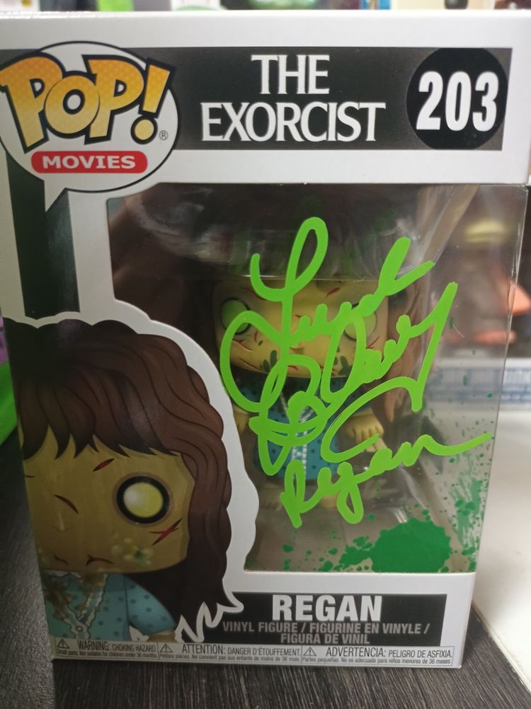 *SIGNED* DMG Pop! Movies The Exorcist Regan Vinyl Figure