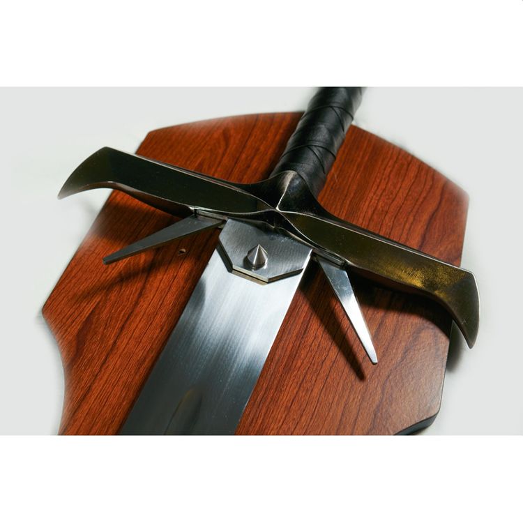 Highlander Kurgan's Metal Sword image 6