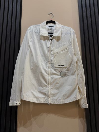 White Long Sleeve Jacket With Zippered Pocket