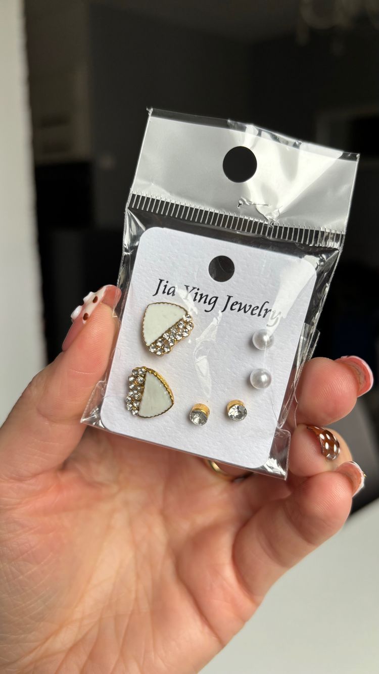 Assorted Stud Earrings Set