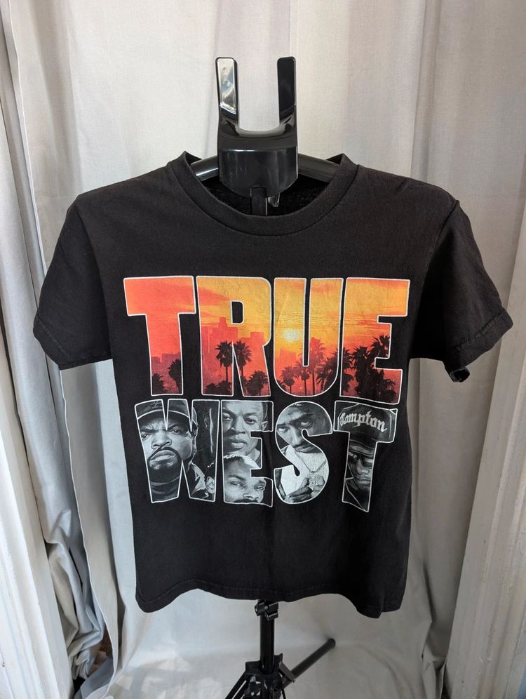 True West Rap T-Shirt Black Small S 2Pac Ice Cube Dr Dre West Coast Graphic Top image 1