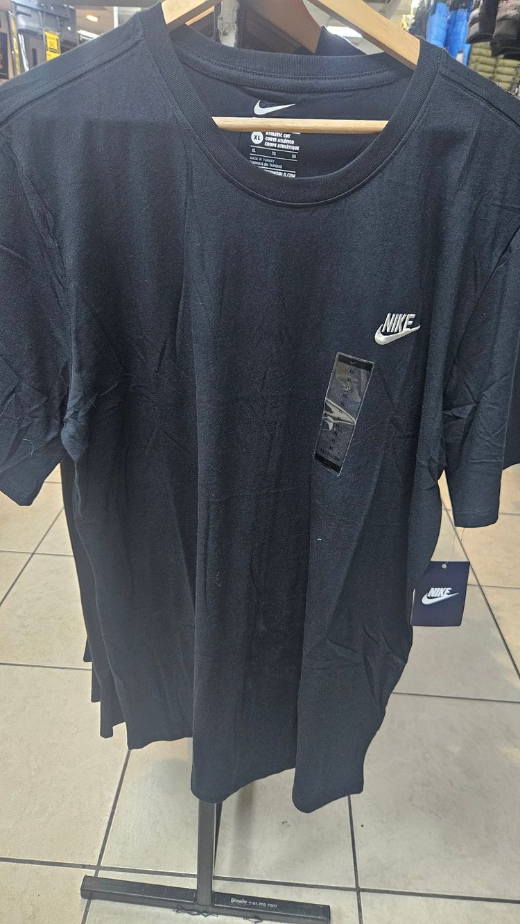 Nike Nike Black T-Shirt product image