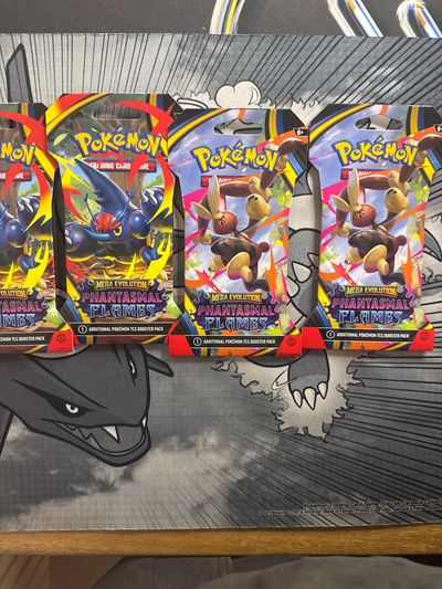 Phantasmal Flames sleeved Booster Pack
