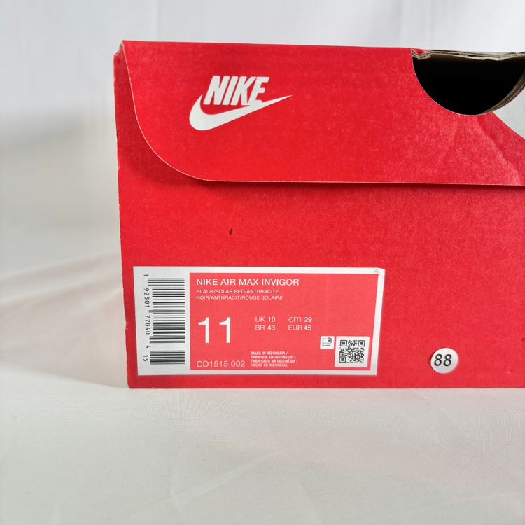 Nike Air Max Invigor Sneakers 8