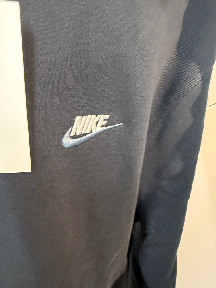 Nike Black Zip-Up Hoodie - Large  image 4