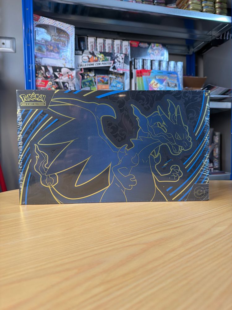 Pokémon Collezione Ultra Premium Mega Charizard X