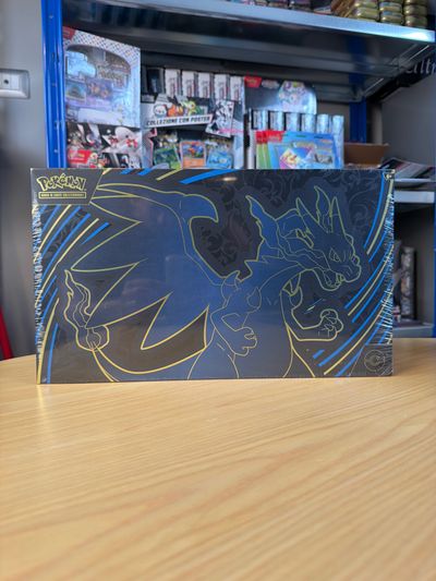Pokémon Collezione Ultra Premium Mega Charizard X