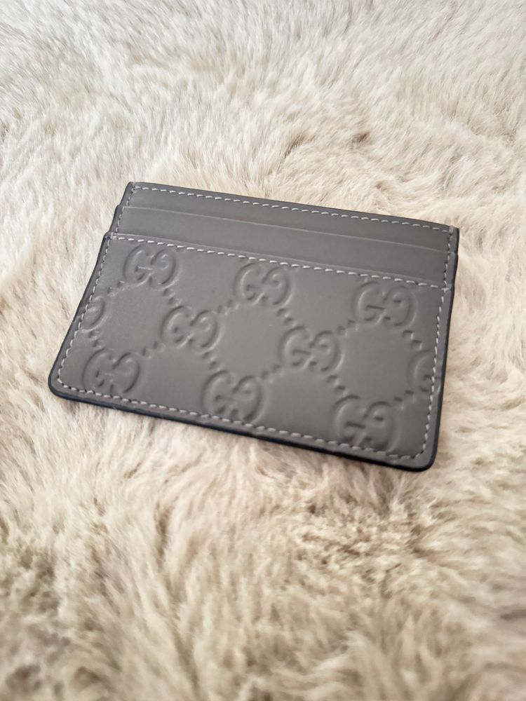 Gucci Emblem Card Holder Grey GG Leather BNWOT (NO BOX)