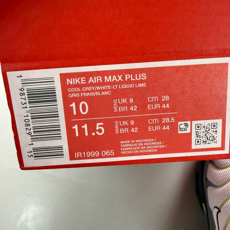 Immagine di Nike Air Max Plus TN Size UK 9 Cool Grey White Liquid Lime Trainers IR1999-065 5