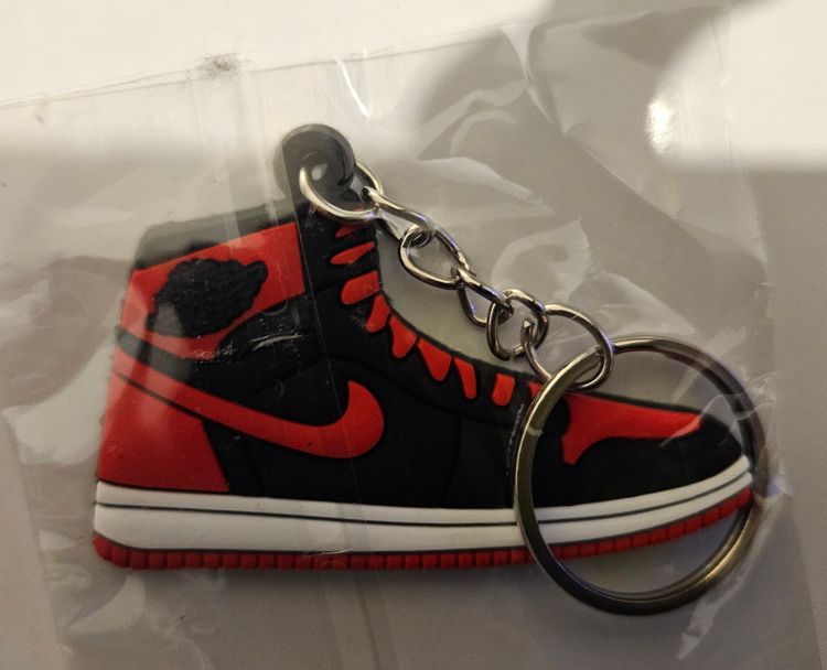 Other Giveaway trainer ketring  product image