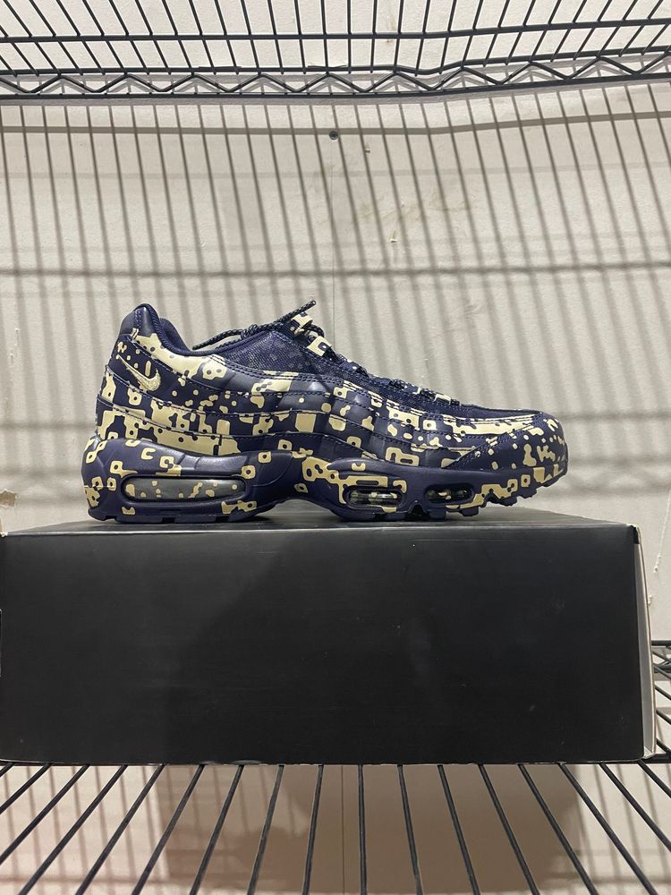 A-926912 Nike AM95 Cav Empt Blackened Blue Brand New BoxNoLid