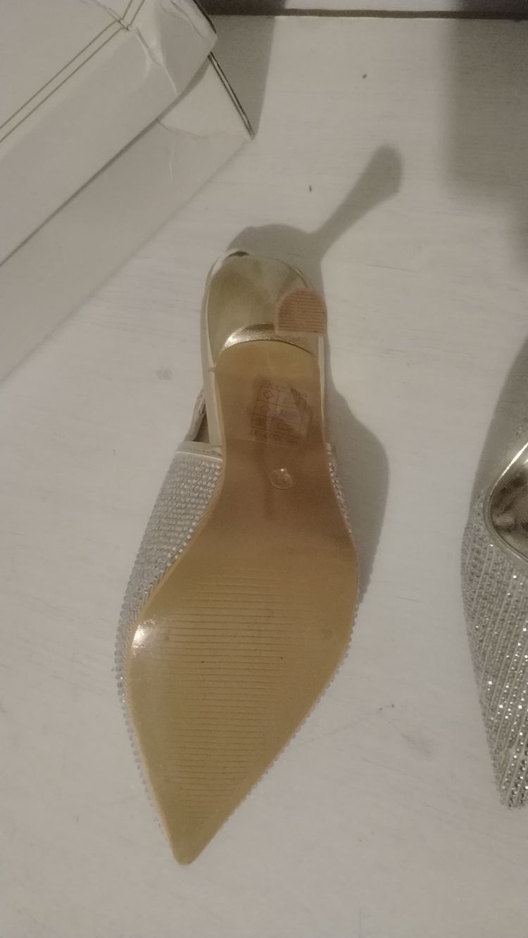 Immagine di Joia Women'S Gold High Heel Shoes 3