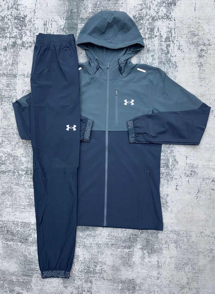 Under Armour men's tracksuit jacket and pants