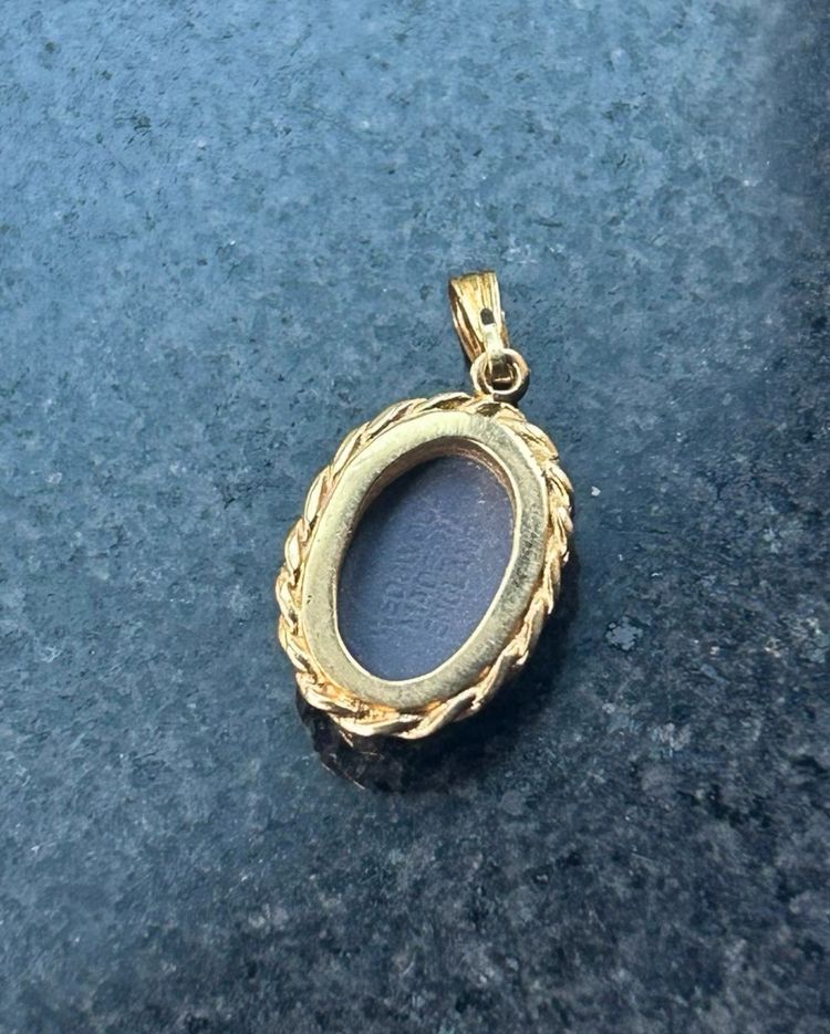 Cameo Pendant Necklace obraz 2