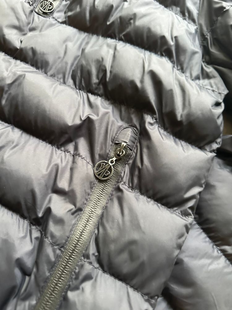 Moncler Black Puffer Jacket 2000’s (XL) obraz 2
